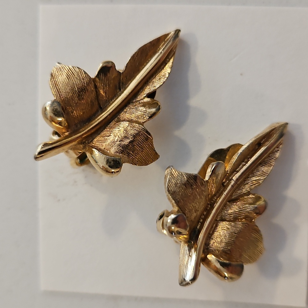 Pell Leaf Gold Clip Earrings
